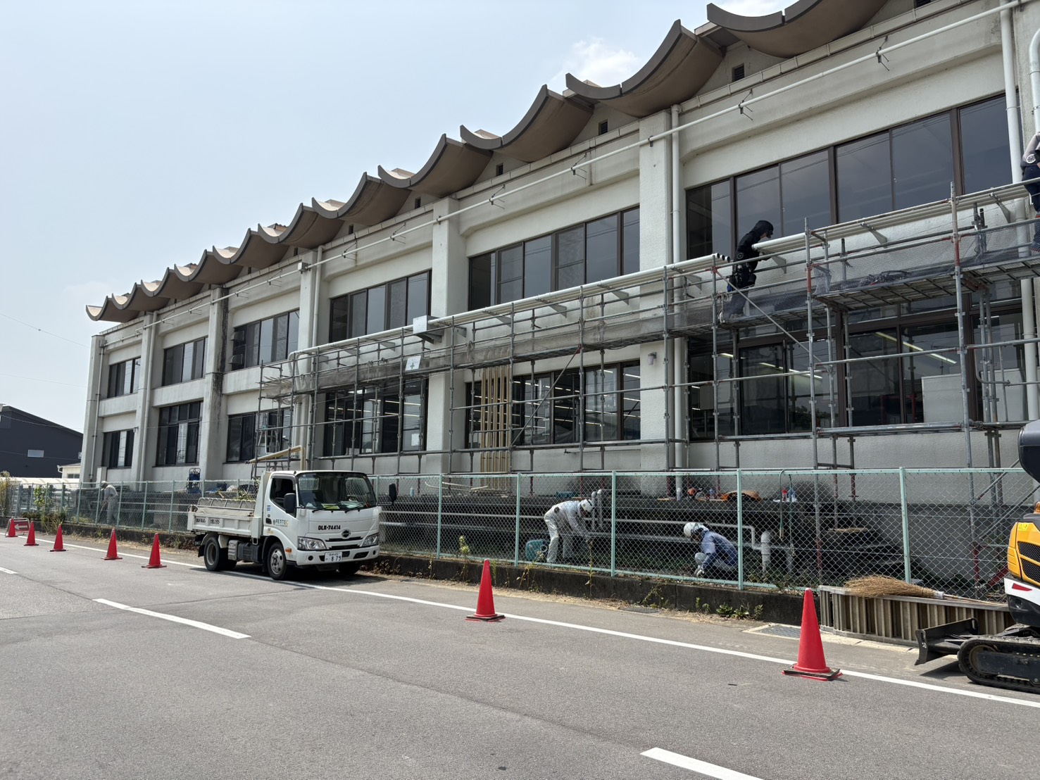 空調電源工事 施工中の様子②
